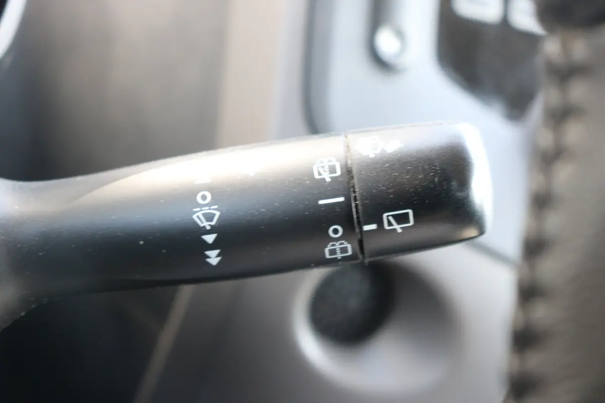 1.0 e-VTi Active | Airco | El. ramen | Centrale deurvergrendeling | Blue Tooth | Mistlampen voor |
