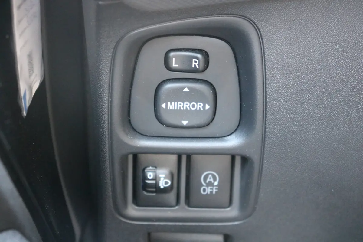 1.0 e-VTi Active | Airco | El. ramen | Centrale deurvergrendeling | Blue Tooth | Mistlampen voor |