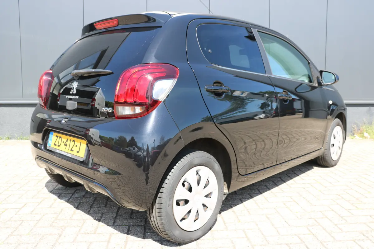 1.0 e-VTi Active | Airco | El. ramen | Centrale deurvergrendeling | Blue Tooth | Mistlampen voor |