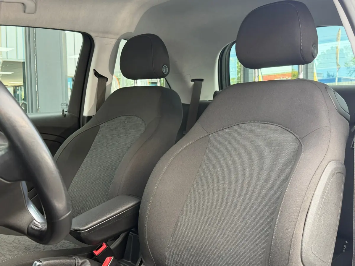 1.0 Turbo Unlimited - Saturday White Fever/Black - Led/Carplay - Lekker Sportief