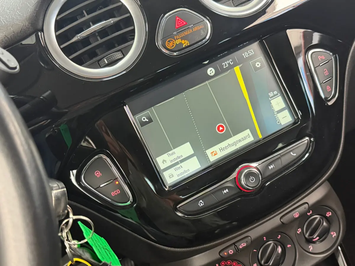 1.0 Turbo Unlimited - Saturday White Fever/Black - Led/Carplay - Lekker Sportief