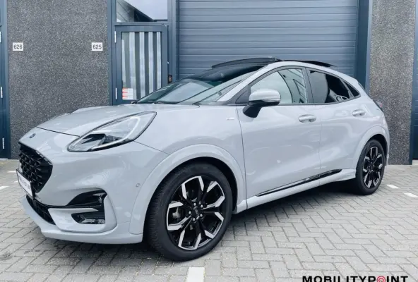 1.0 EcoBoost ST-X 155PK|Aut|Pano|B&O|Camera|Carplay