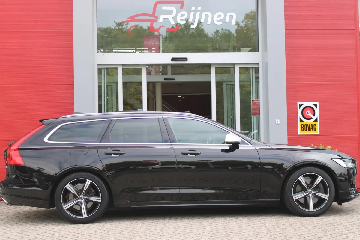 2.0 T4 210PK R-DESIGN POLESTAR ENGINEERD | LUXURY LINE - PANORAMISCH SCHUIF/KANTEL DAK/HEAD-UP DISPLAY/PARK ASSIST CAMERA ACHTER/MET LEER BEKLEED DASHBOARD | PREMIUM AUDIO BY HARMAN KARDON P