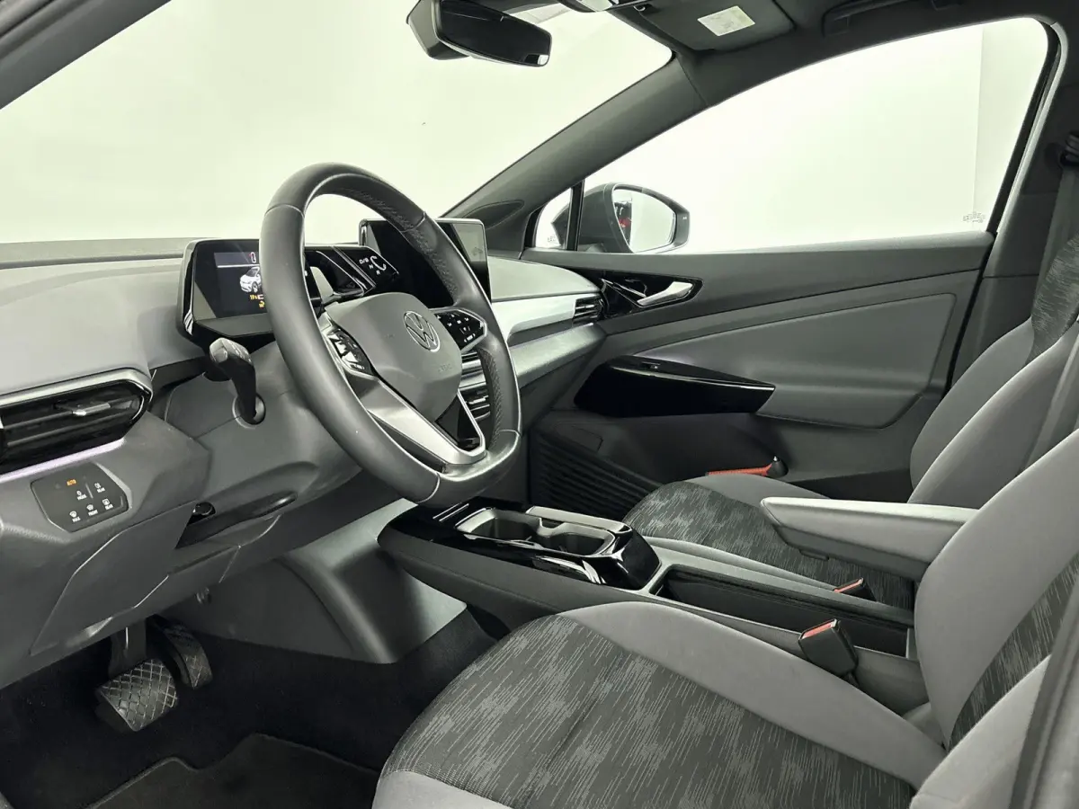 Life 77 kWh | 90% SOH | APK tot 2-07-2028 | Stoelverwarming | Stuurverwarming | Apple Carplay | Android Auto | Cruise Control Adaptief | Navigatiesysteem | Parkeersensoren Voor en Achter