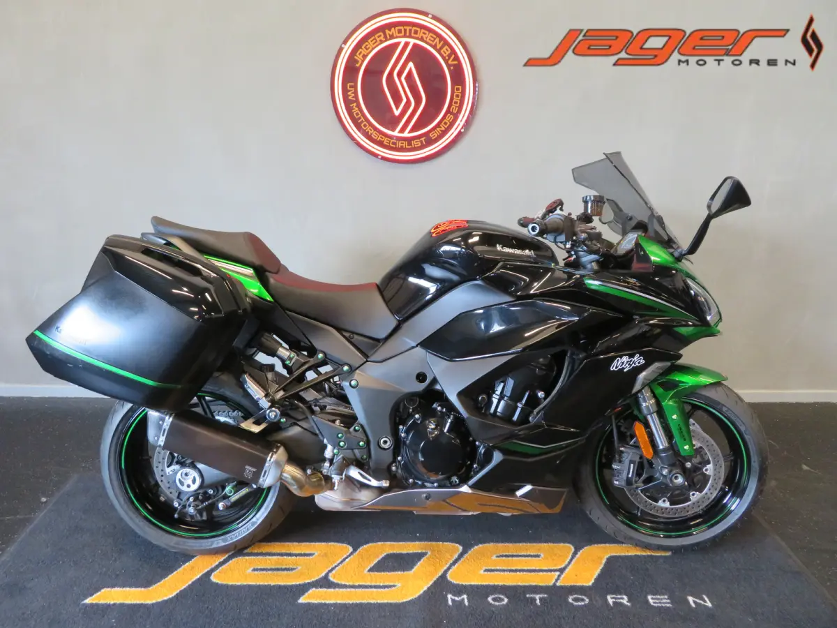 Kawasaki Ninja 1000 SX 2023 Benzine Onbekend leasen