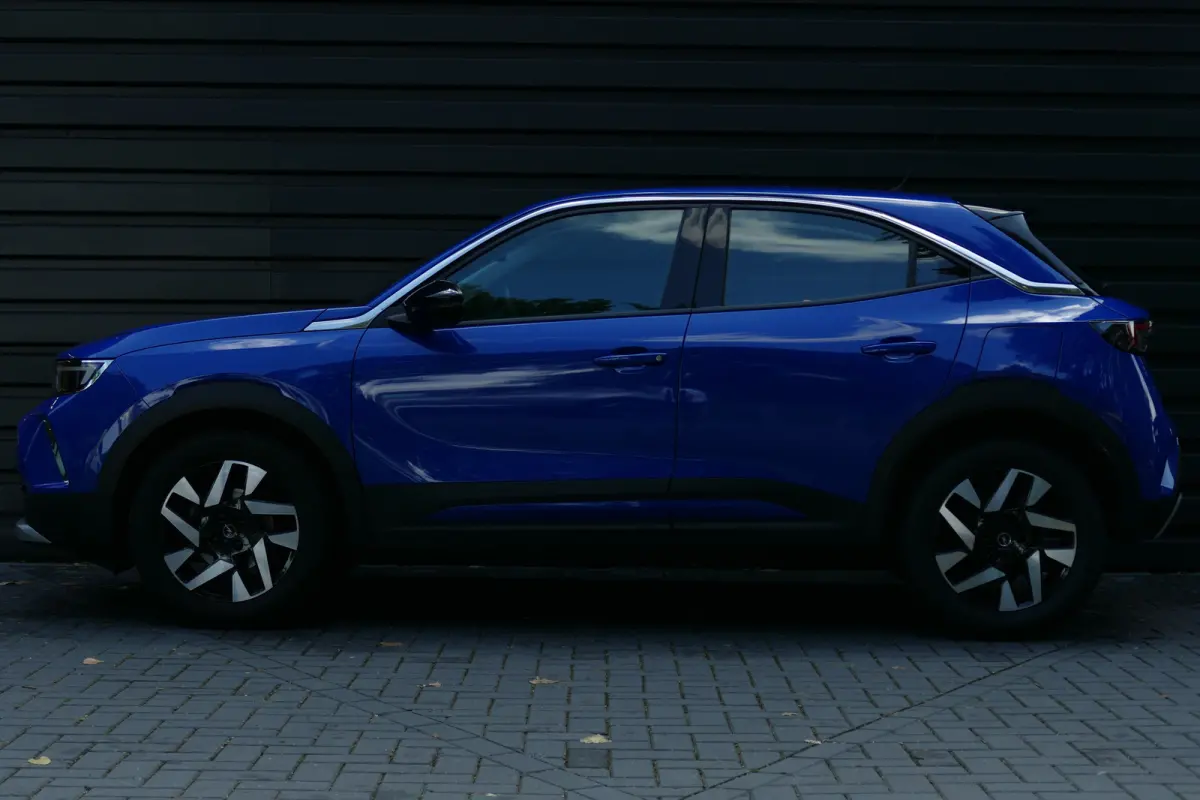 1.2 TURBO 100PK ELEGANCE / CAMERA / STUURVERWARMING / KEYLESS / LED / NAVI / CLIMA / PDC / BLUETOOTH / CRUISECONTROL / 2E EIGENAAR / SCHITTERENDE STAAT !!