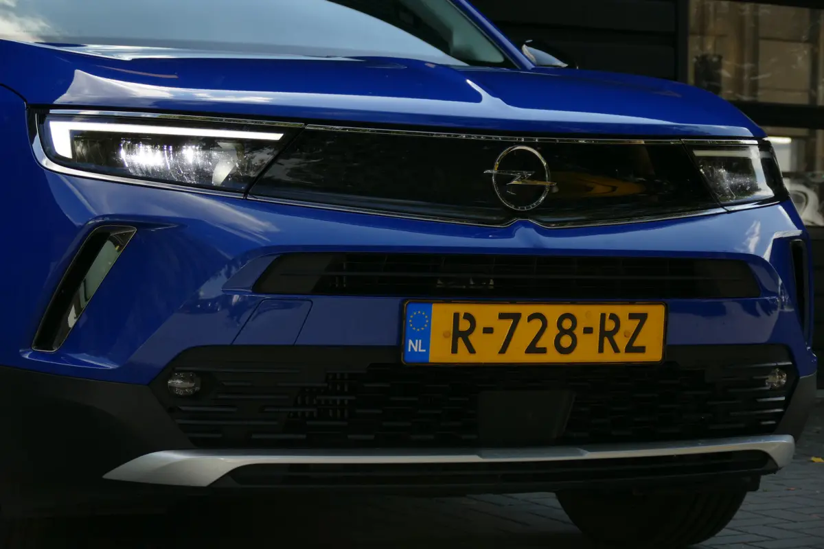 1.2 TURBO 100PK ELEGANCE / CAMERA / STUURVERWARMING / KEYLESS / LED / NAVI / CLIMA / PDC / BLUETOOTH / CRUISECONTROL / 2E EIGENAAR / SCHITTERENDE STAAT !!