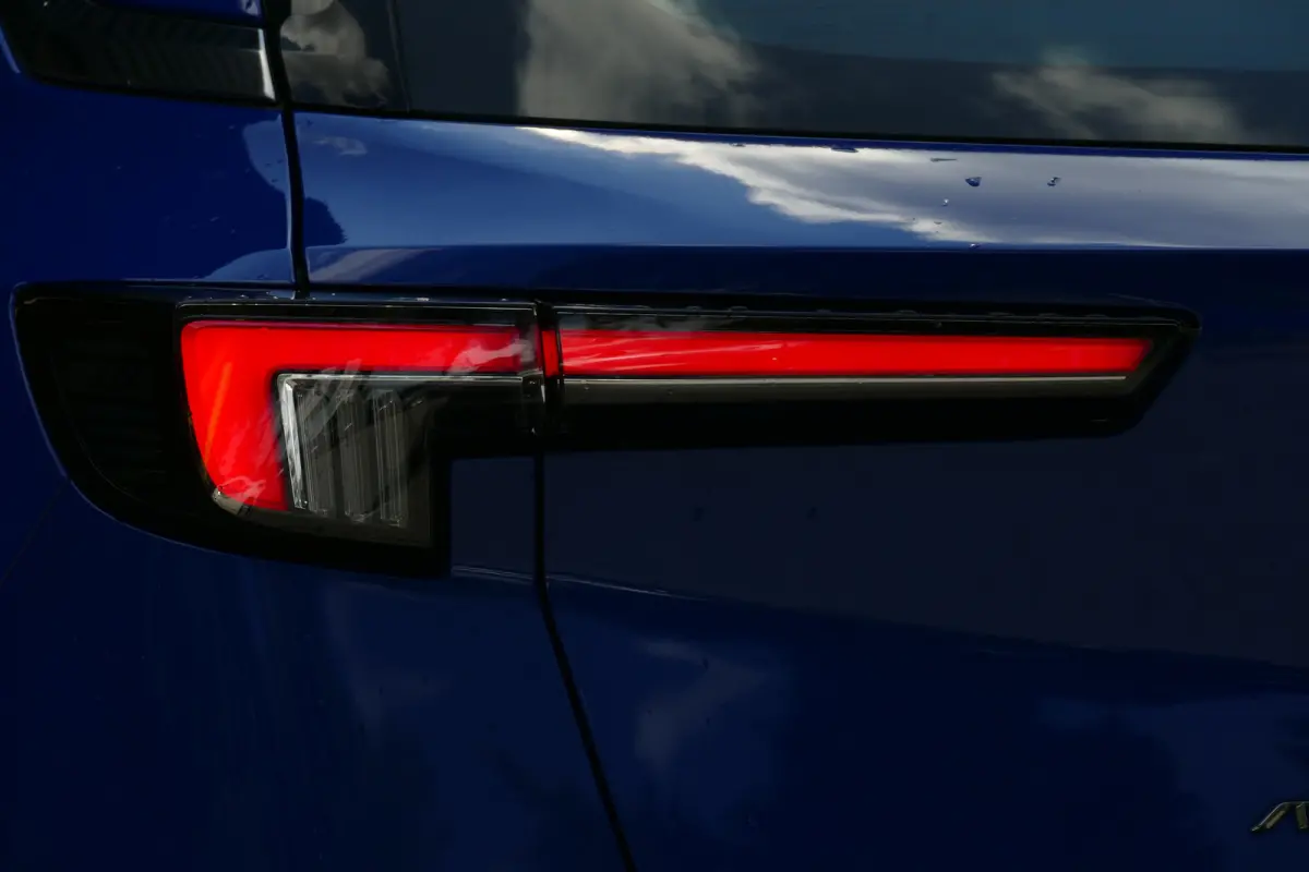 1.2 TURBO 100PK ELEGANCE / CAMERA / STUURVERWARMING / KEYLESS / LED / NAVI / CLIMA / PDC / BLUETOOTH / CRUISECONTROL / 2E EIGENAAR / SCHITTERENDE STAAT !!