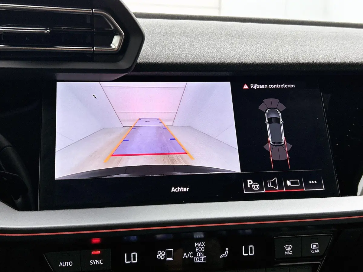 40 TFSI e S edition 204 PK l Adaptive cruise control l Camera l Navigatie l Stoelverwarming l Audi sound system l Audi virtual cockpit plus l Licht- en regensensor l Apple Carplay / Android 