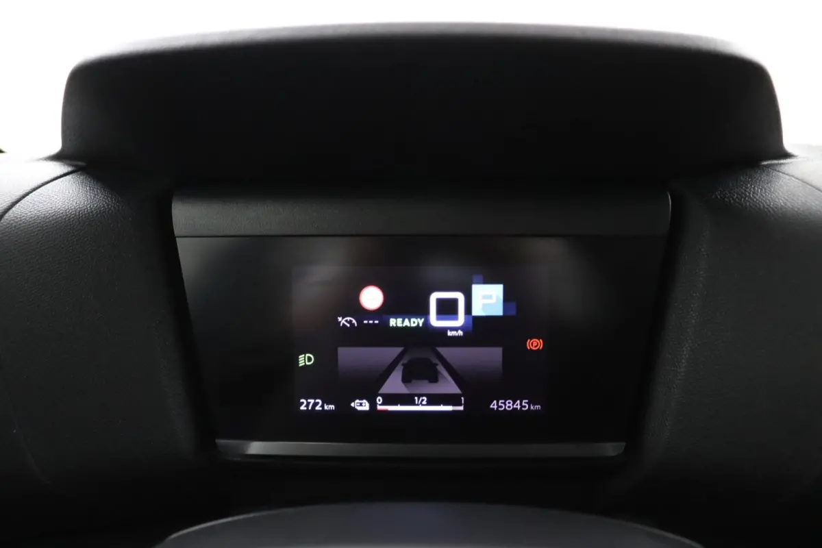 You 50 kWh | Camera | Apple/Android |