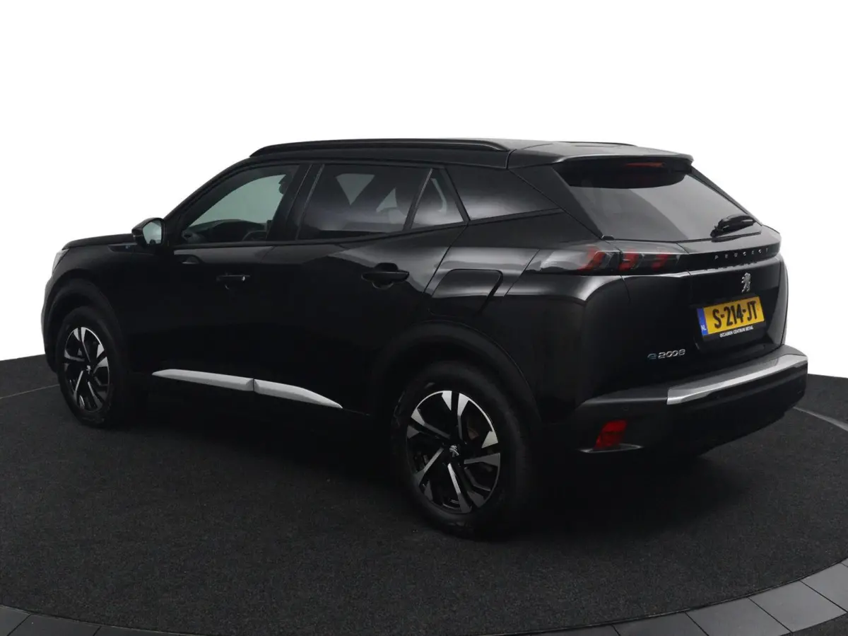 EV Allure Pack 50 kWh | Camera | Apple/Android |