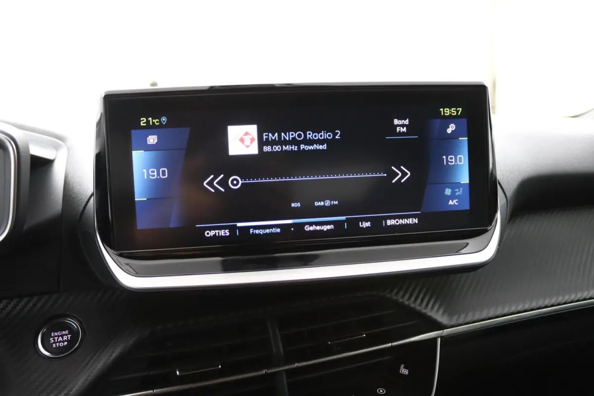 EV Allure Pack 50 kWh | Camera | Apple/Android |
