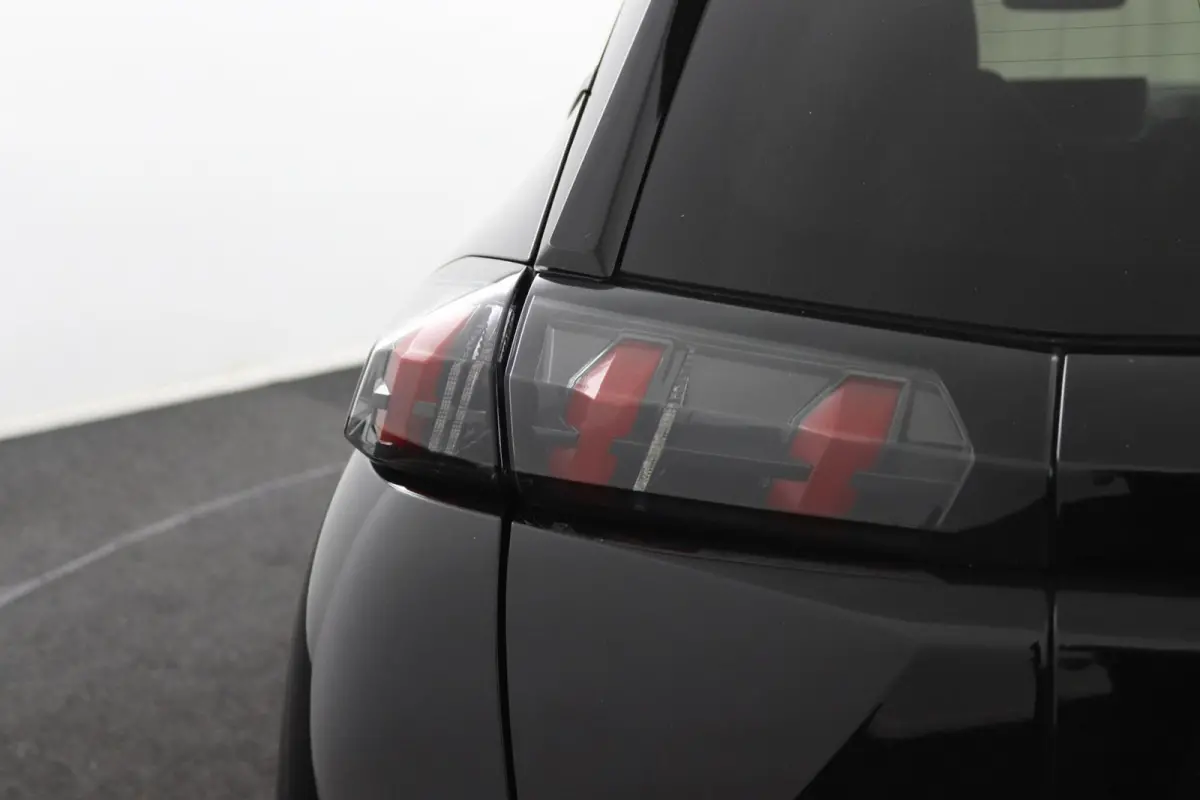 EV Allure Pack 50 kWh | Camera | Apple/Android |
