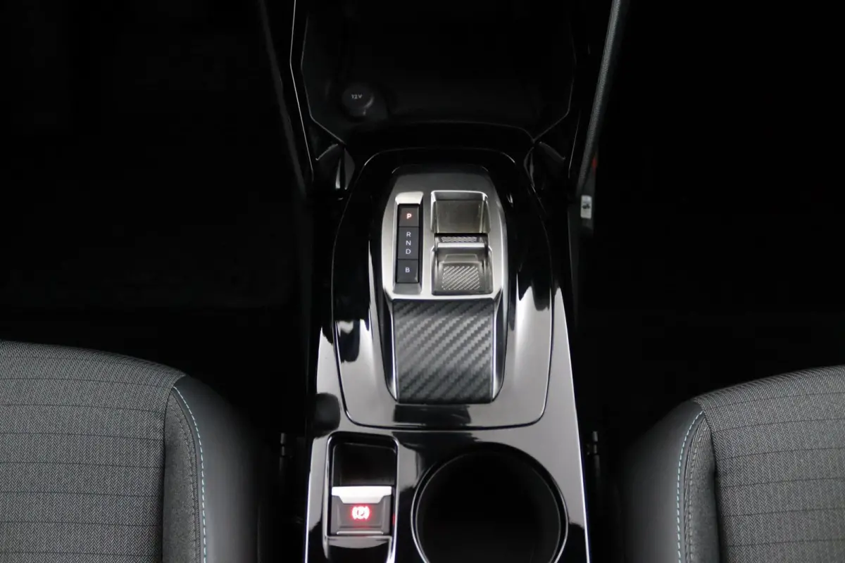 EV Allure Pack 50 kWh | Camera | Apple/Android |
