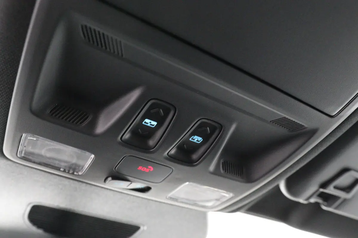 2.5 PHEV ST-Line X | Black Pack | Trekhaak | Elektrisch Panoramadak | Matrix LED | Winter Pack | B&O Audio |