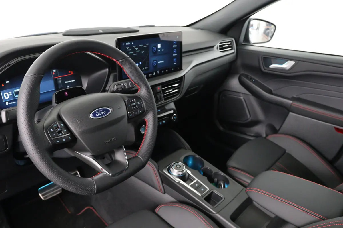 2.5 PHEV ST-Line X | Black Pack | Trekhaak | Elektrisch Panoramadak | Matrix LED | Winter Pack | B&O Audio |