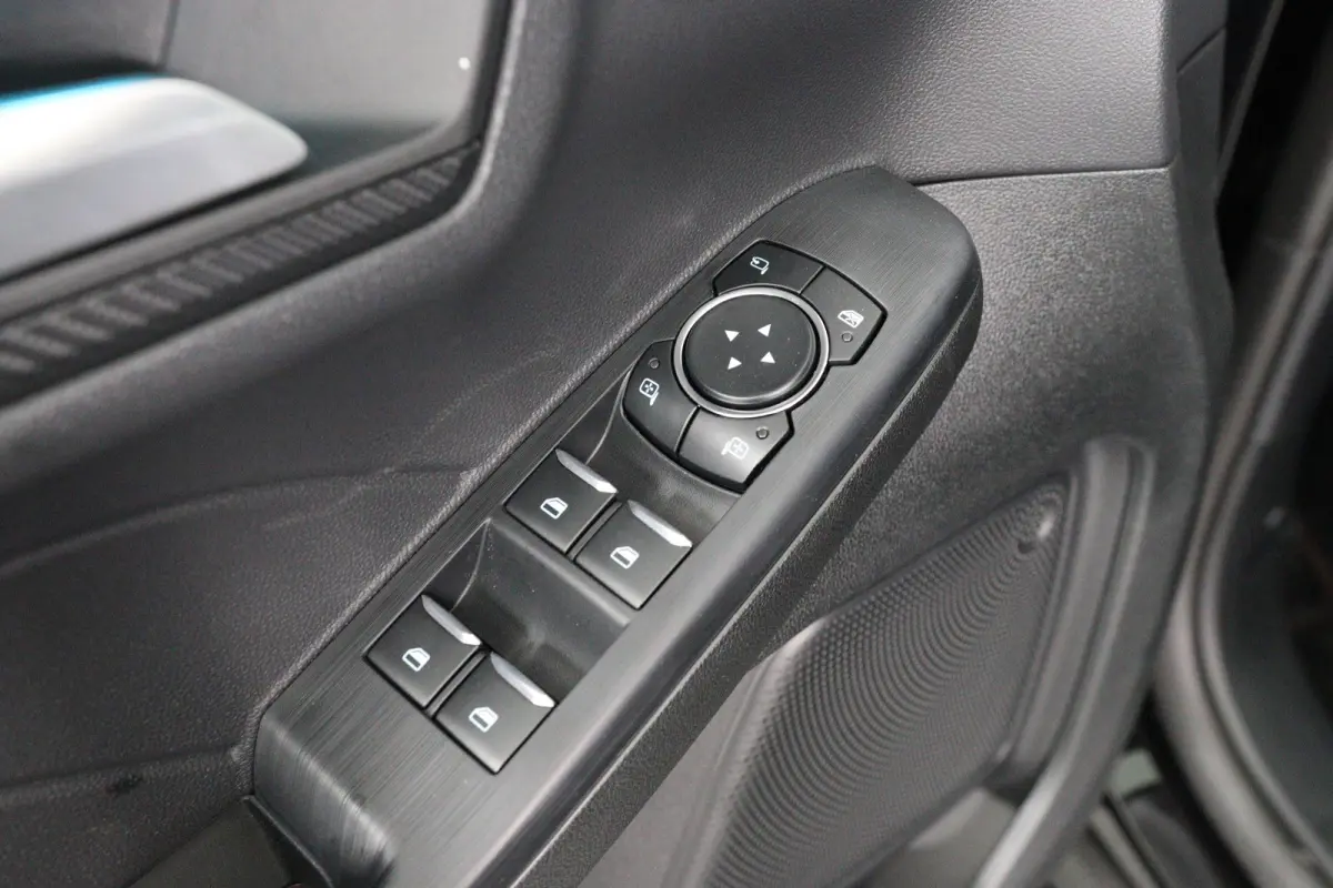 2.5 PHEV ST-Line X | Black Pack | Trekhaak | Elektrisch Panoramadak | Matrix LED | Winter Pack | B&O Audio |