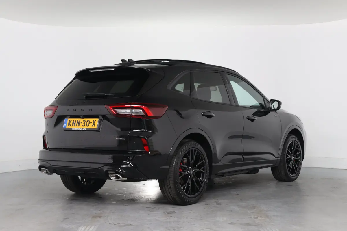 2.5 PHEV ST-Line X | Black Pack | Trekhaak | Elektrisch Panoramadak | Matrix LED | Winter Pack | B&O Audio |
