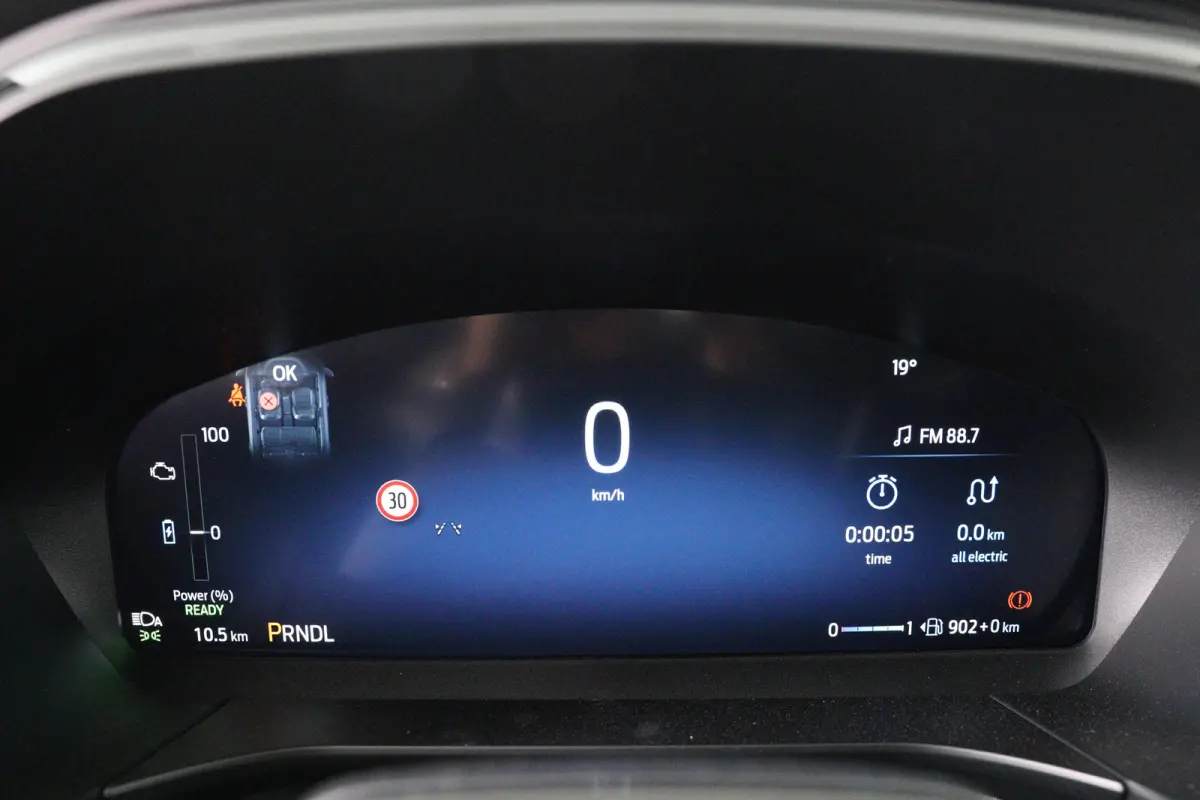 2.5 PHEV ST-Line X | Black Pack | Trekhaak | Elektrisch Panoramadak | Matrix LED | Winter Pack | B&O Audio |