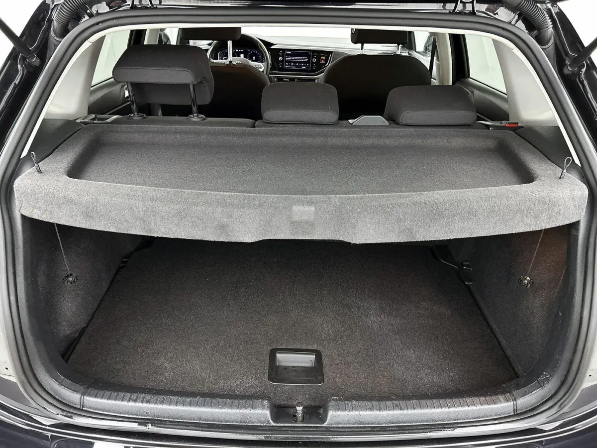 1.0 TSI Life 95 PK | Airco | Navigatie | Adaptive Cruise Control | Lane Assist | Achteruitrijcamera | Lichtmetalenvelgen |