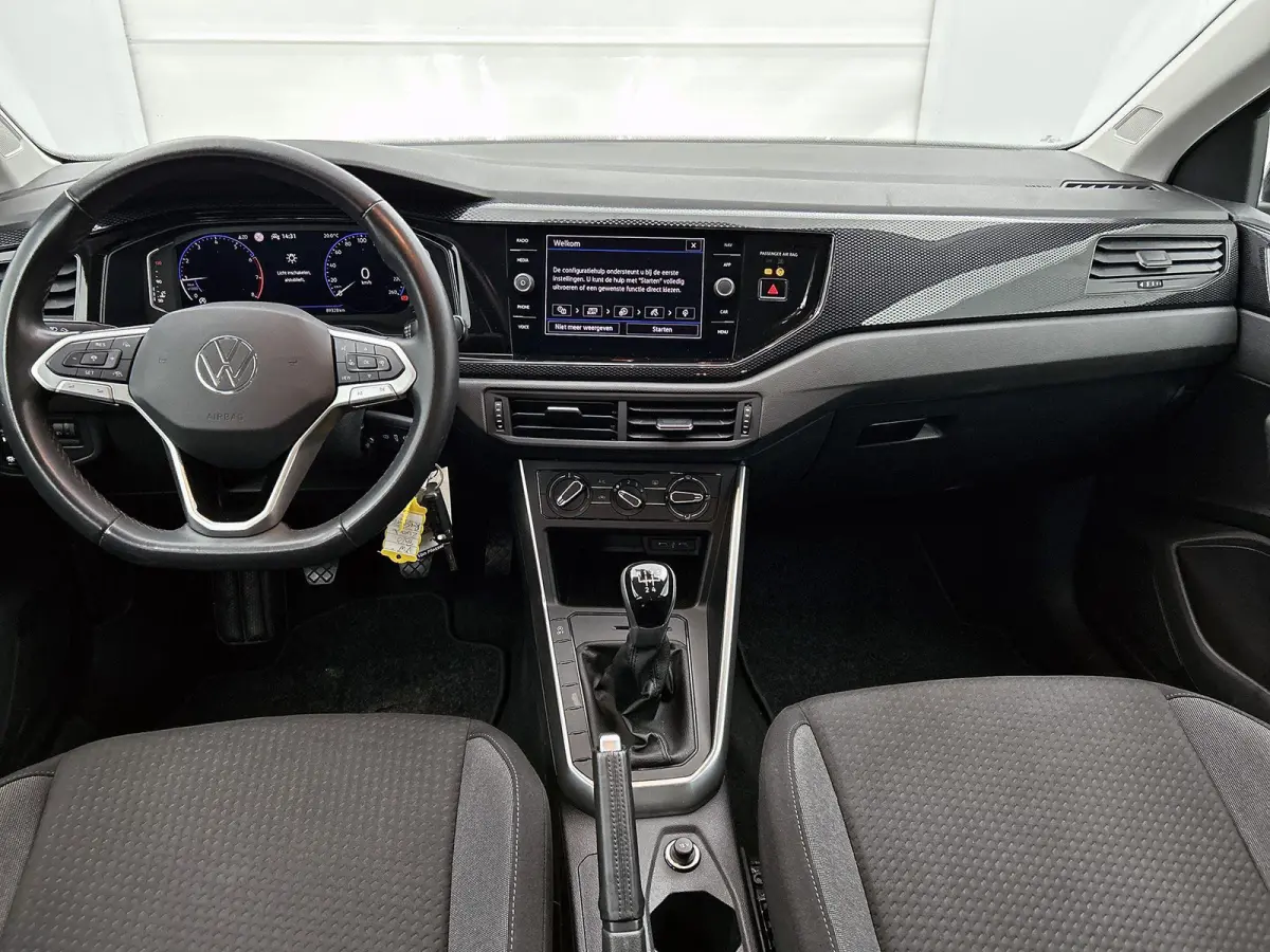 1.0 TSI Life 95 PK | Airco | Navigatie | Adaptive Cruise Control | Lane Assist | Achteruitrijcamera | Lichtmetalenvelgen |