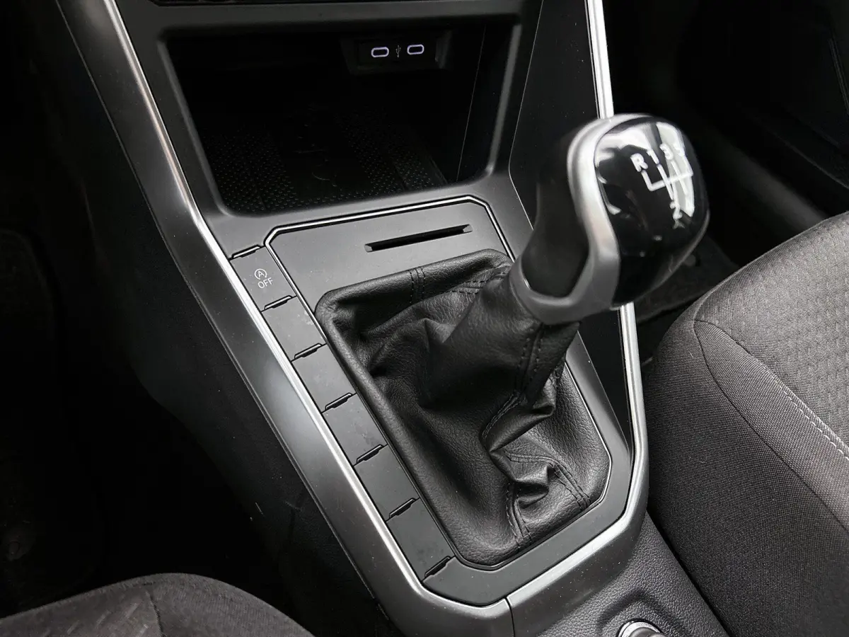 1.0 TSI Life 95 PK | Airco | Navigatie | Adaptive Cruise Control | Lane Assist | Achteruitrijcamera | Lichtmetalenvelgen |