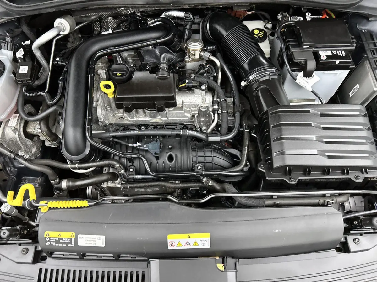 1.0 TSI Life 95 PK | Airco | Navigatie | Adaptive Cruise Control | Lane Assist | Achteruitrijcamera | Lichtmetalenvelgen |
