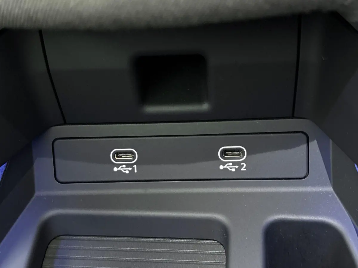 55 quattro Edition 115 kWh 408 PK | 100% SOH | Automaat | Navigatie | Apple Carplay | Android Auto | Parkeersensoren | Trekhaak | Climate Control | Cruise Control |