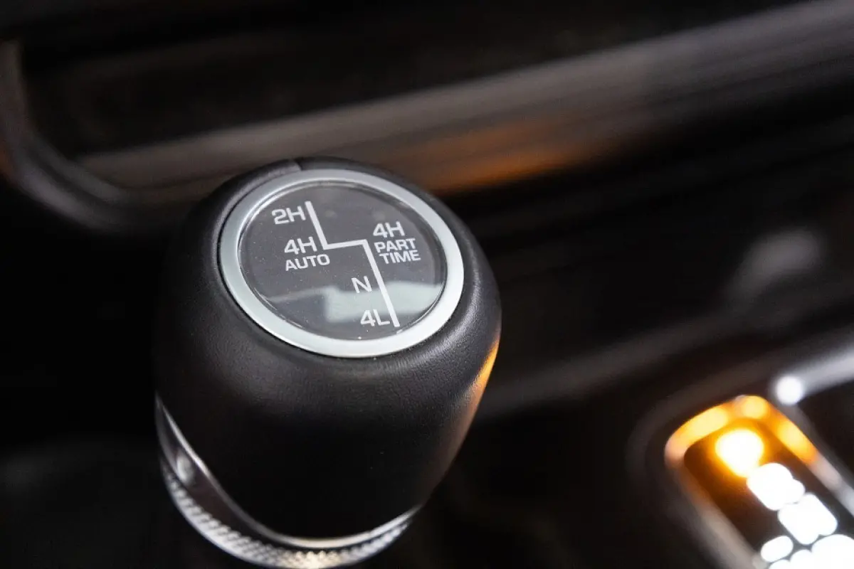 380 4xe OVERLAND 4WD PHEV | LEDER |