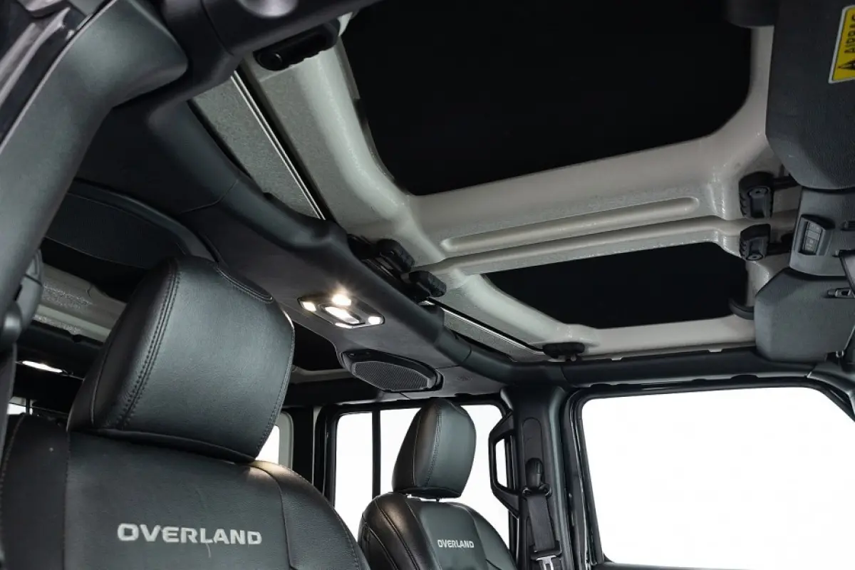 380 4xe OVERLAND 4WD PHEV | LEDER |