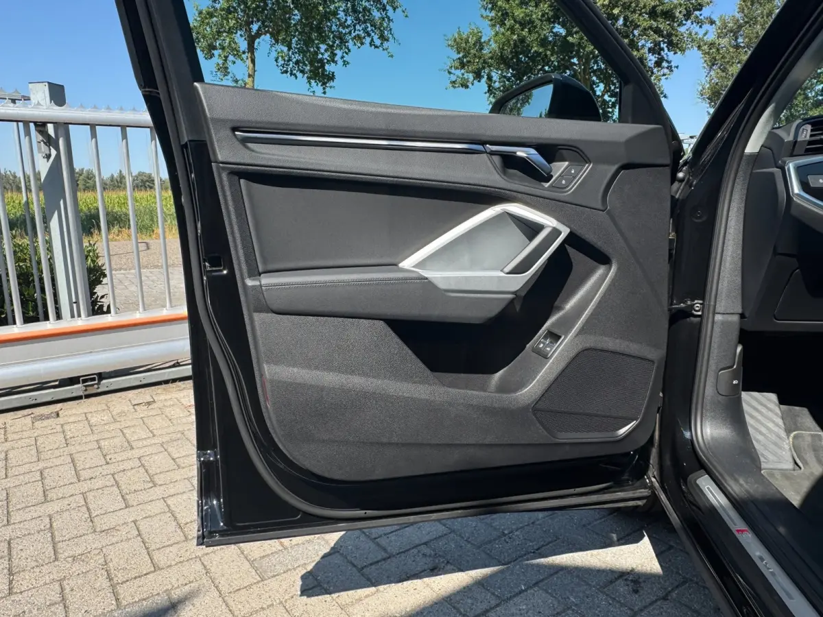 45 TFSI e S edition SOH 98,13% / PANO / S-LINE / LEDER ALCANTARA / CAMERA / LED / VERWARMDE STOELEN / SPORTSTOELEN