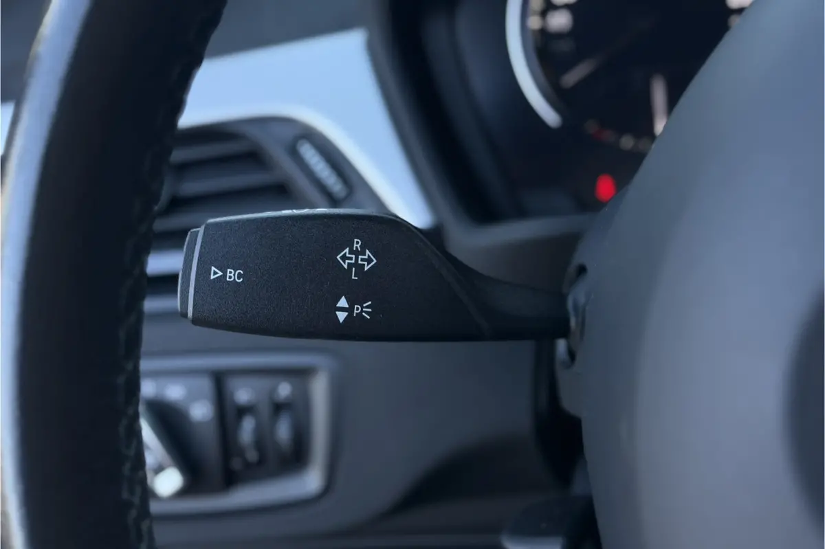 xDrive25e | Leder | Stoelverwarming | PDC V+A | LED | NAVI | 35X op voorraad