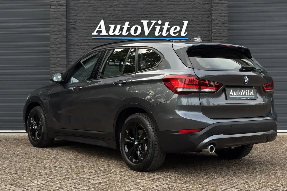 xDrive25e | Leder | Stoelverwarming | PDC V+A | LED | NAVI | 35X op voorraad
