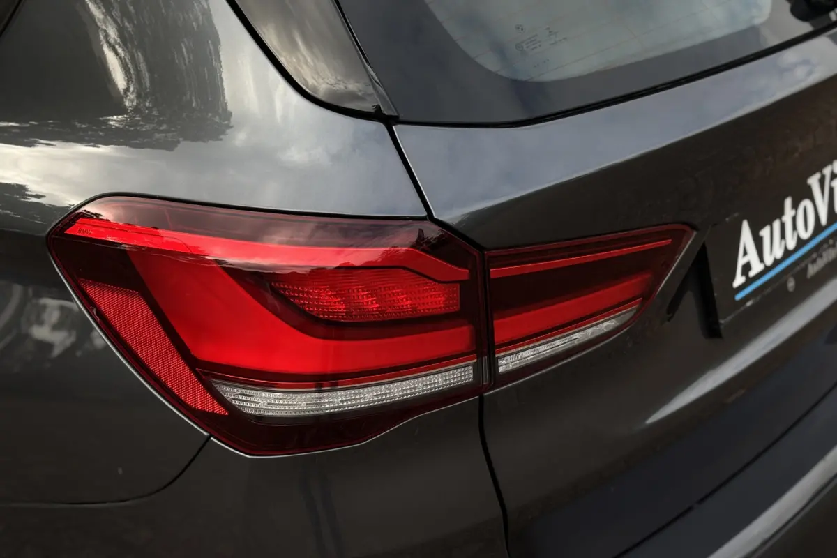 xDrive25e | Leder | Stoelverwarming | PDC V+A | LED | NAVI | 35X op voorraad