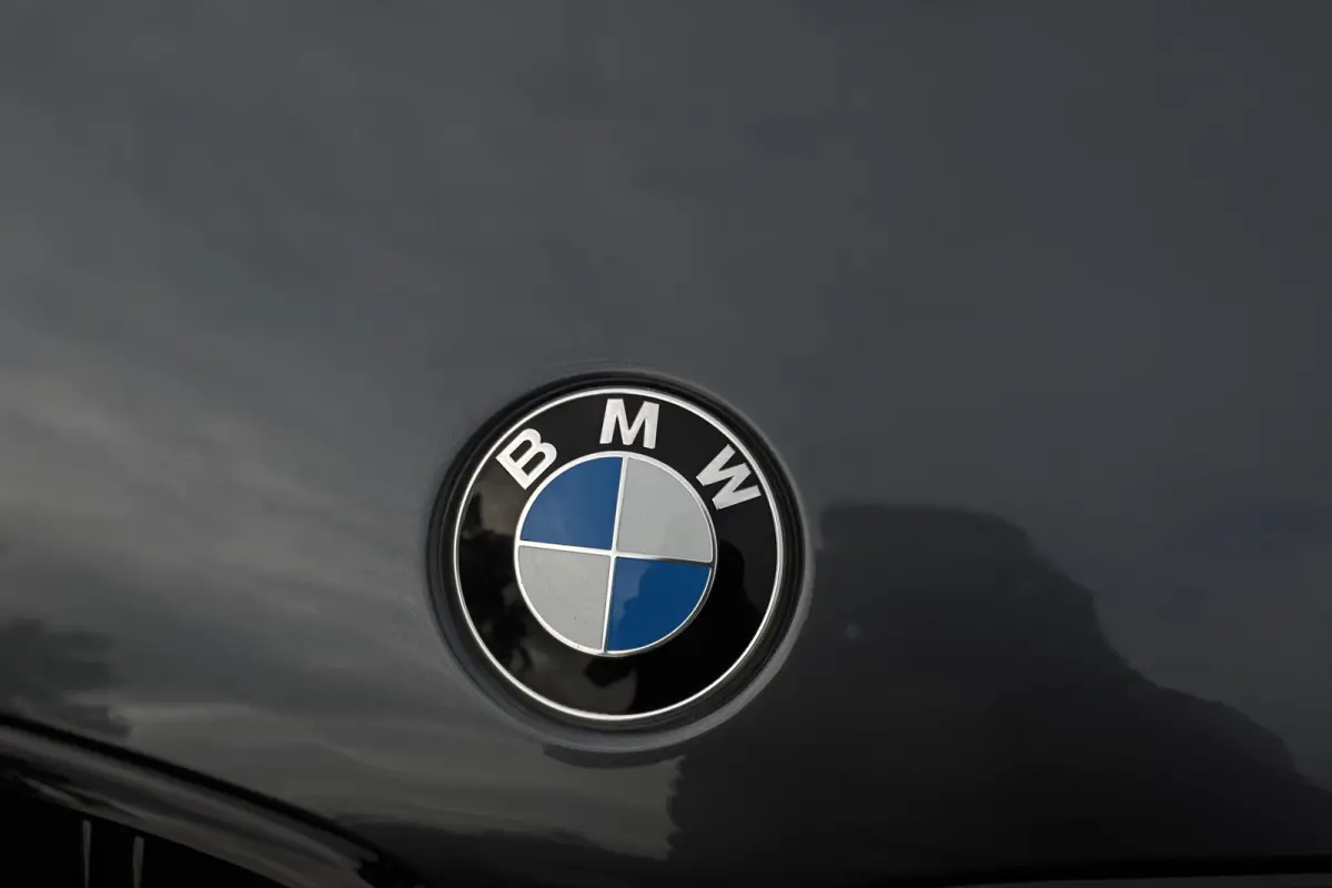 xDrive25e | Leder | Stoelverwarming | PDC V+A | LED | NAVI | 35X op voorraad