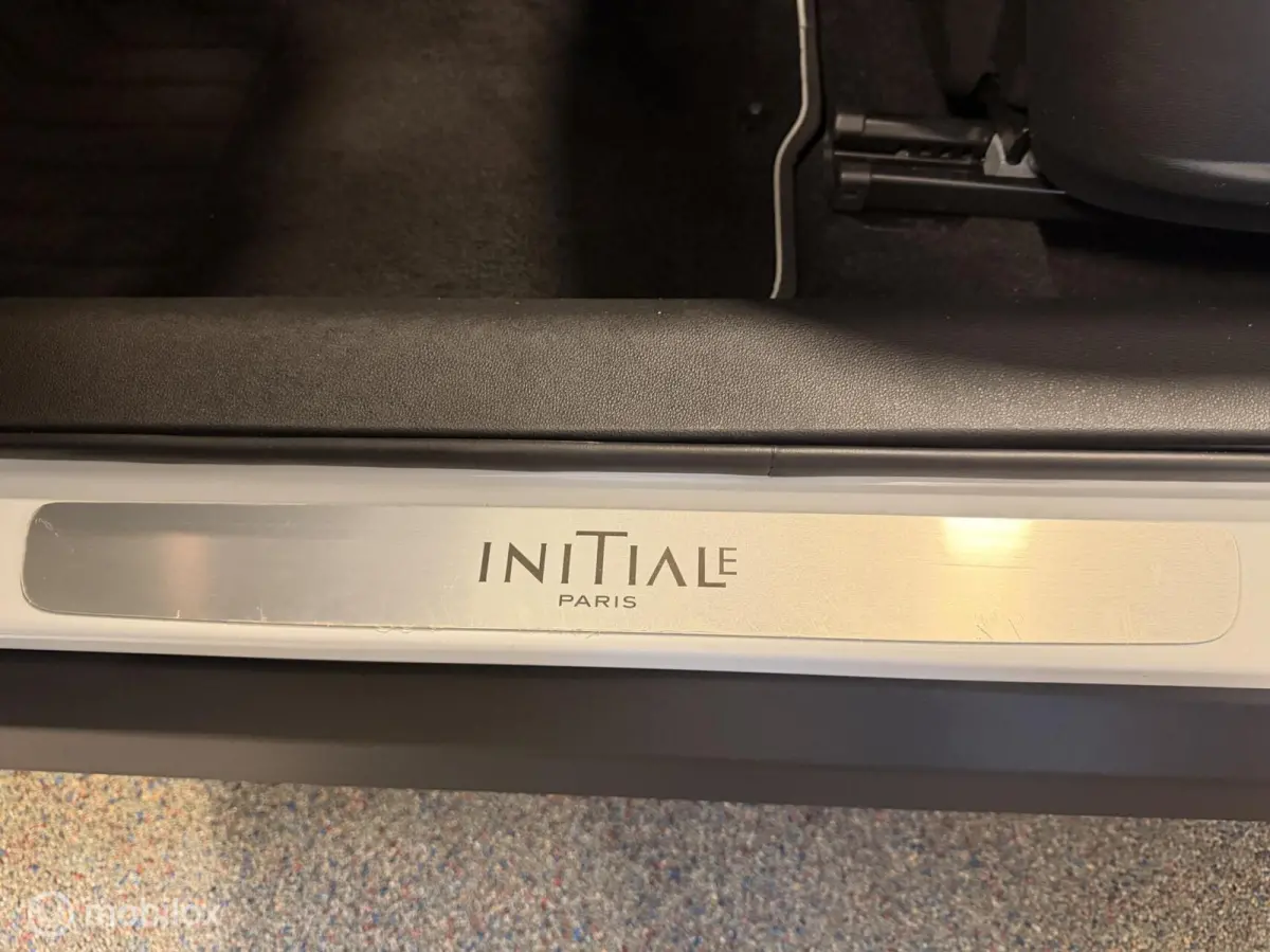 Intiale Paris 1.3 160 TCe Initiale Paris