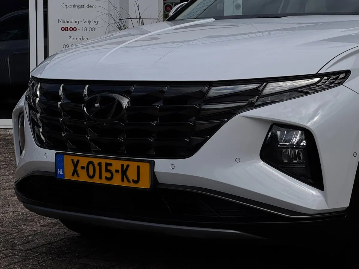 1.6 T-GDI PHEV Premium Sky 4WD | 97% SOH | Trekhaak | Pano | Leder + Memory | 360 Camera | Winter Pack