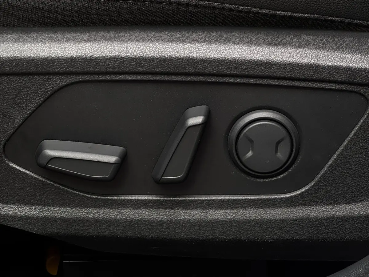 1.6 T-GDI PHEV Premium Sky 4WD | 97% SOH | Trekhaak | Pano | Leder + Memory | 360 Camera | Winter Pack