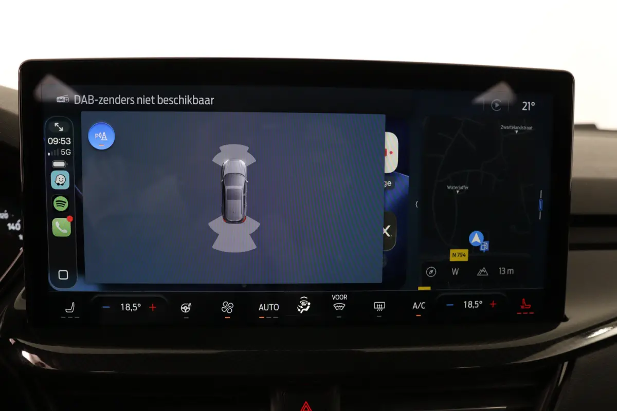 1.0 EcoBoost Hybrid ST Line | 1e Eigenaar! | Dealer Onderhouden! | LED | Winterpack | Navi | Clima | Cruise Control | Parkeersensoren V+A | Lichtmetalen Velgen