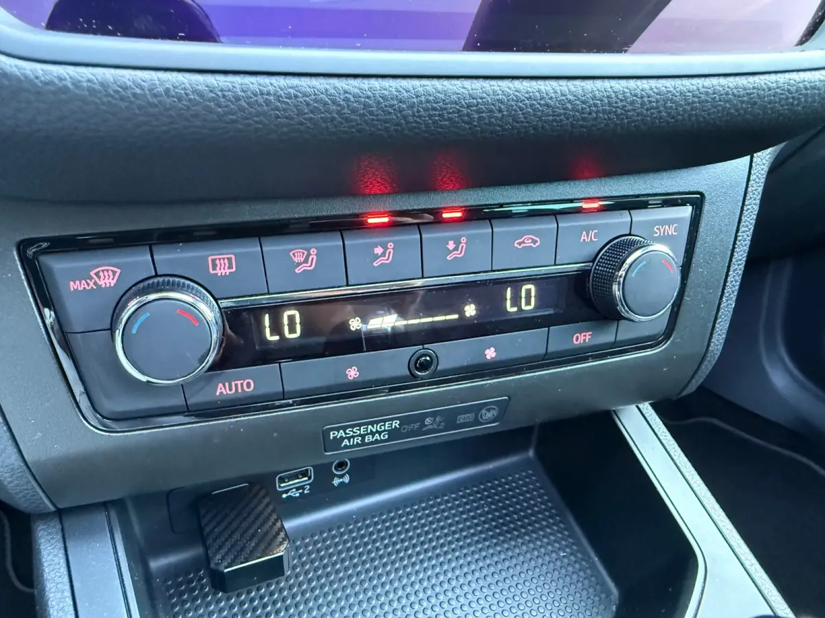 1.0 TSI FR Business Intense - Automaat - Pano/Schuifdak - Alcantara - Org.NL
