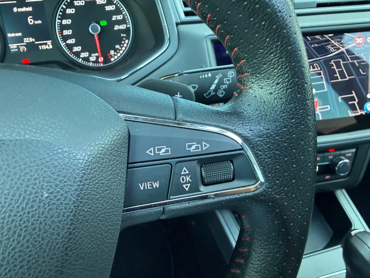 1.0 TSI FR Business Intense - Automaat - Pano/Schuifdak - Alcantara - Org.NL