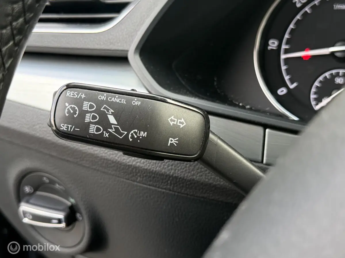 1.6 TDI Greenline Business, navigatie, xenon, cruise control, apk 03-2027