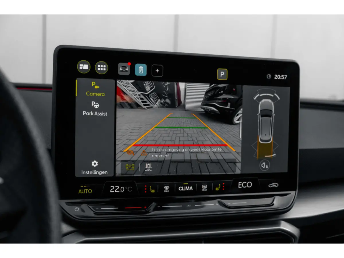 FR Business - eHybrid | Achteruitrijcamera | Automatisch dimmende binnenspiegel | Dakhemel uitgevoerd in zwart