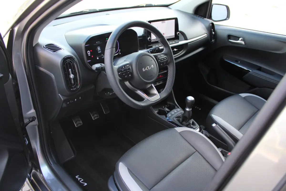 1.2 GT-LINE | 79 PK | KEYLESS | STUUR & STOELVERWARMING | DODEHOEK | 16" | CRUISE | CLIMATE CONTROL | LED | 10 JR GAR