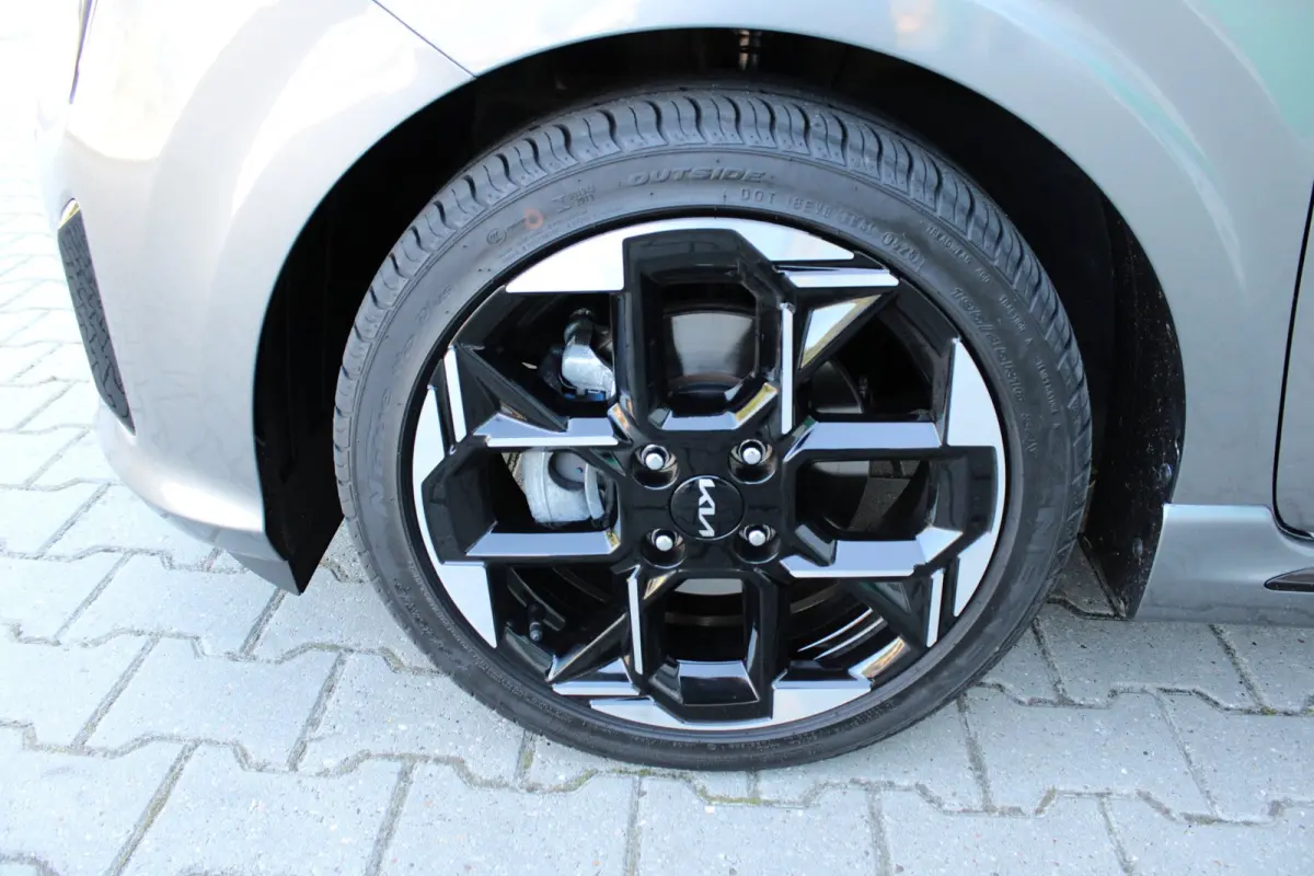 1.2 GT-LINE | 79 PK | KEYLESS | STUUR & STOELVERWARMING | DODEHOEK | 16" | CRUISE | CLIMATE CONTROL | LED | 10 JR GAR