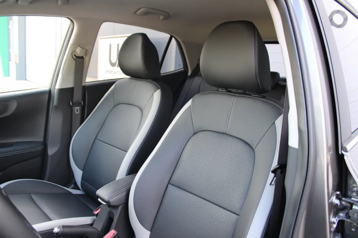 1.2 GT-LINE | 79 PK | KEYLESS | STUUR & STOELVERWARMING | DODEHOEK | 16" | CRUISE | CLIMATE CONTROL | LED | 10 JR GAR