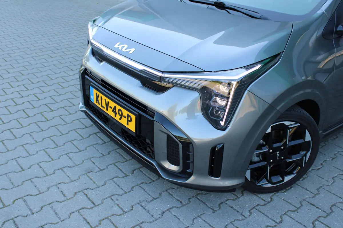 1.2 GT-LINE | 79 PK | KEYLESS | STUUR & STOELVERWARMING | DODEHOEK | 16" | CRUISE | CLIMATE CONTROL | LED | 10 JR GAR