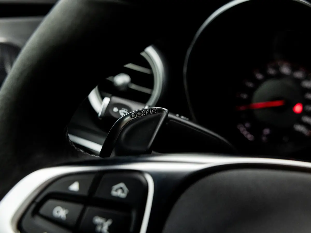 AMG 63 S | KERAMISCH | BURMESTER | AMG PERFORMANCE UITLAAT | PANORAMA/SCHUIF-KANTELDAK | AMG PERFORMANCE STOELEN | AMG DRIVERS PACKAGE |