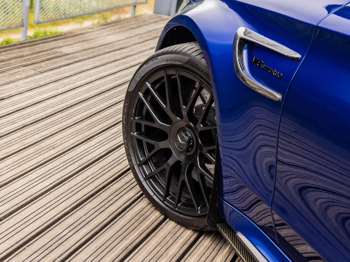 AMG 63 S | KERAMISCH | BURMESTER | AMG PERFORMANCE UITLAAT | PANORAMA/SCHUIF-KANTELDAK | AMG PERFORMANCE STOELEN | AMG DRIVERS PACKAGE |