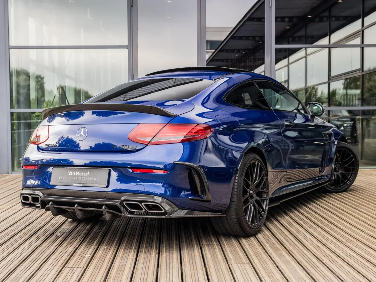 AMG 63 S | KERAMISCH | BURMESTER | AMG PERFORMANCE UITLAAT | PANORAMA/SCHUIF-KANTELDAK | AMG PERFORMANCE STOELEN | AMG DRIVERS PACKAGE |